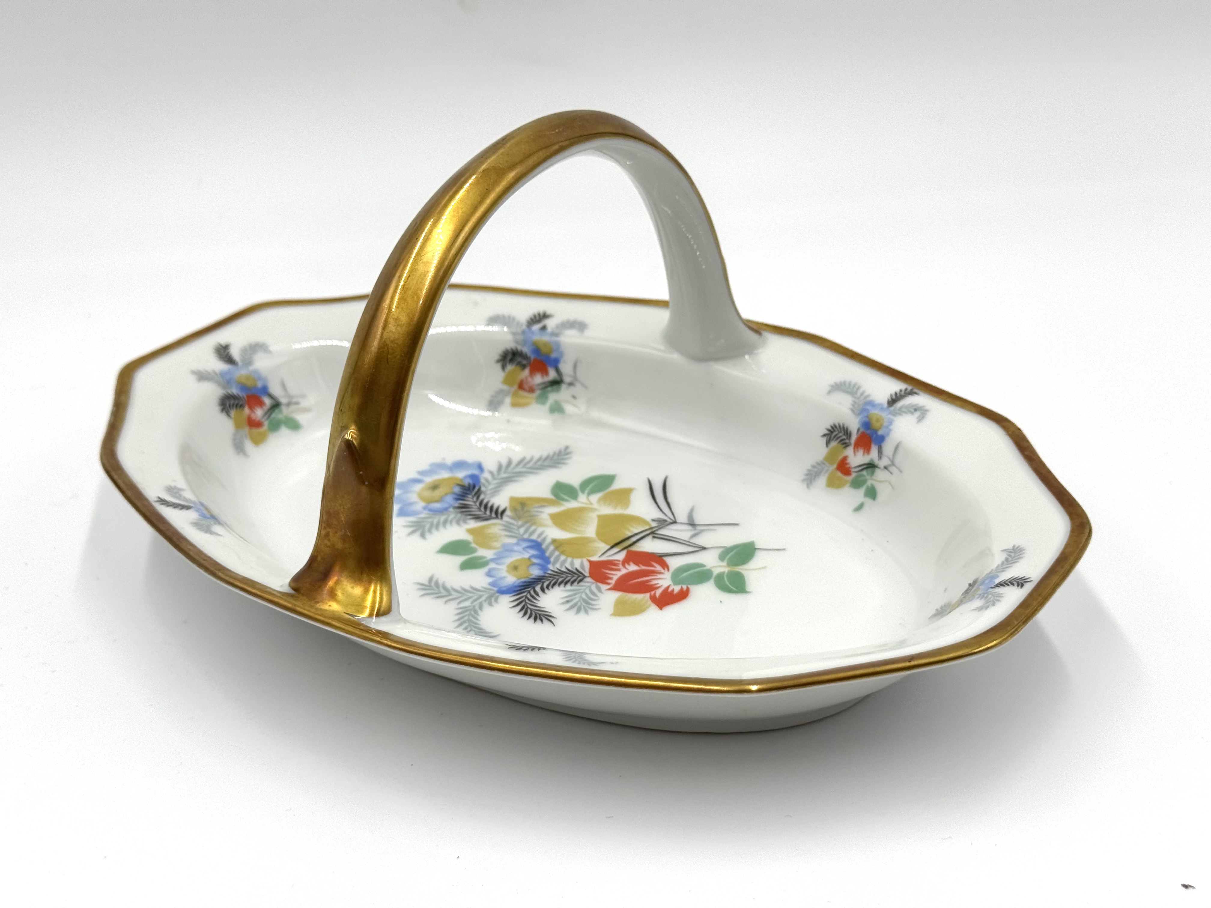 Schwarzenhammer Bavaria Porzellankorb mit Henkel – Blumendekor Gold – ca. 1923–1